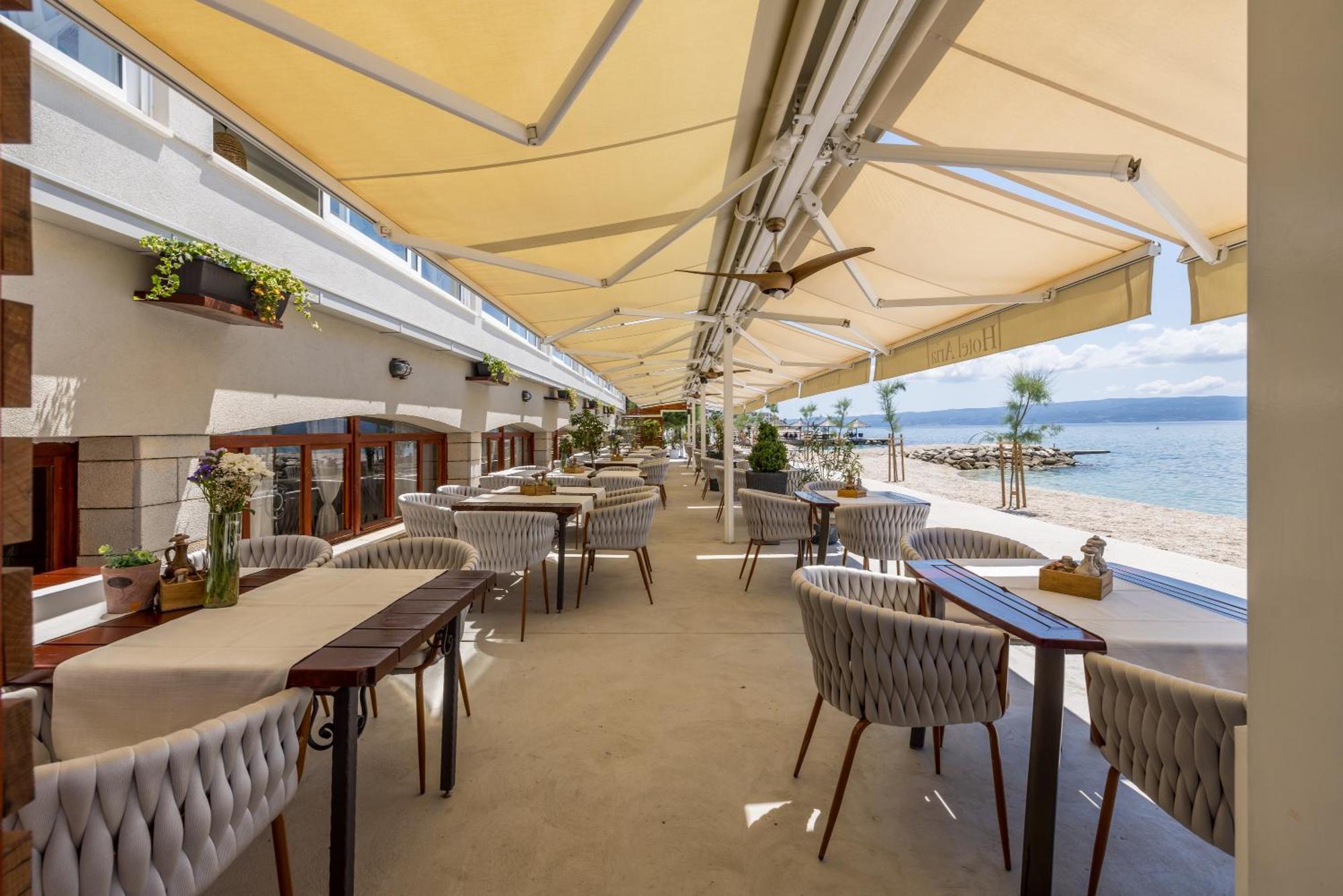 Hotel Aria Подстрана Екстер'єр фото